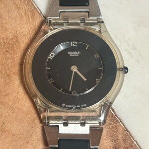 Vintage 90’s Swatch Skin Watch PURE BLACK SFK116 - Rare!